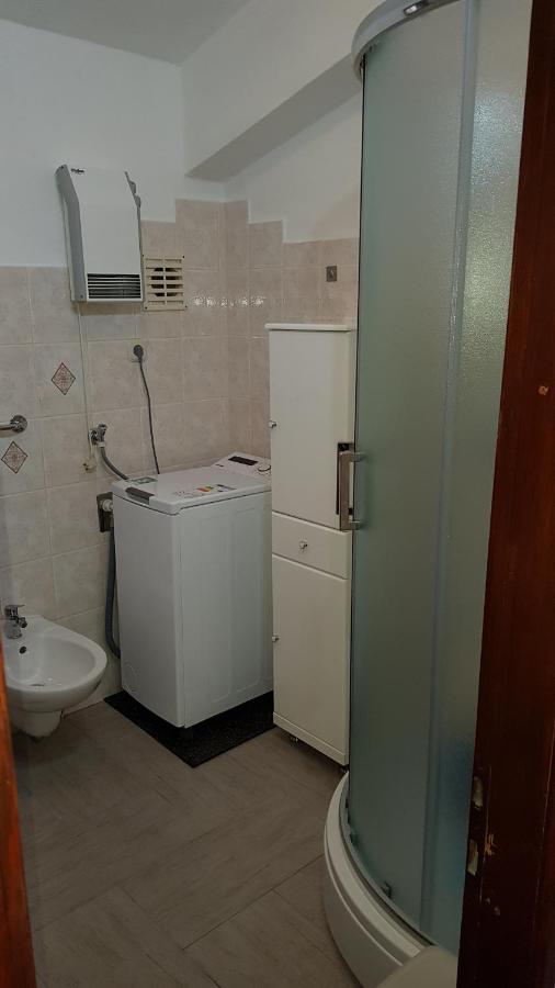 Villa Apartments Oliva Seget Vranjica Exterior foto